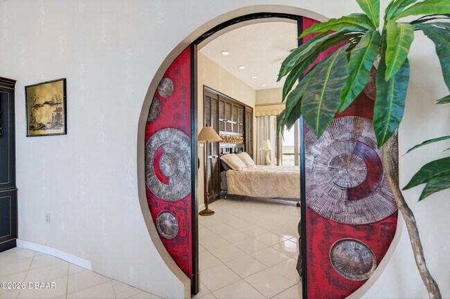 Building Photo - 915 Ocean Shore Blvd