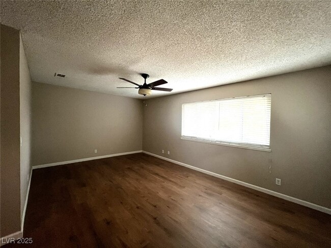 Building Photo - 4628 Michillinda Ln