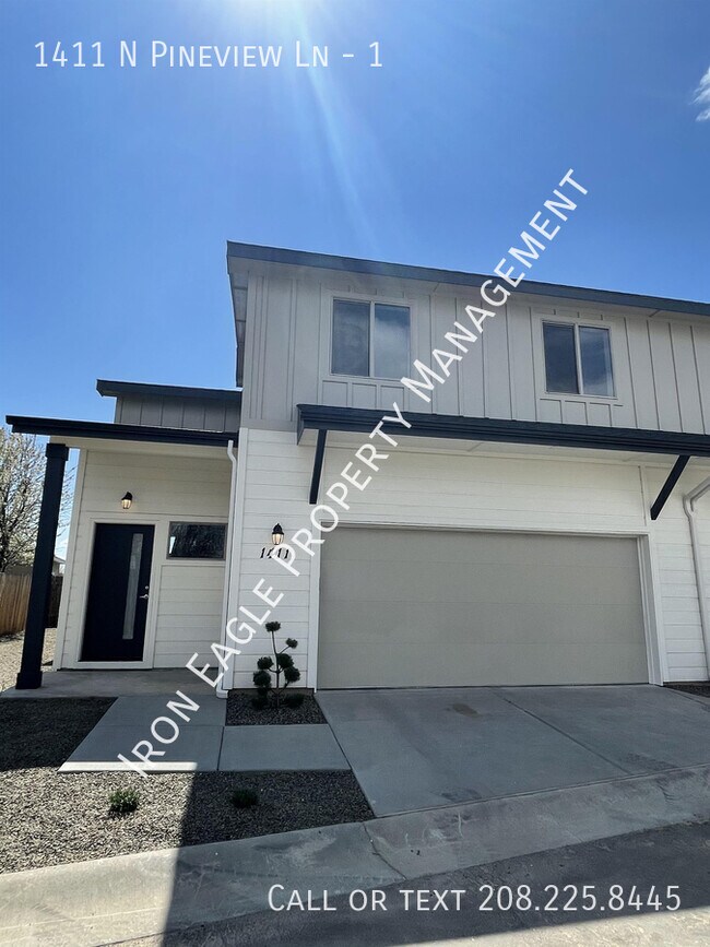 Building Photo - 1411 N Pineview Ln