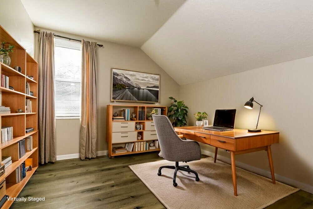 Building Photo - 6507 Summer Cove Dr