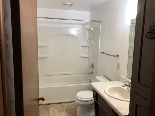 Building Photo - 1720 Badger Street