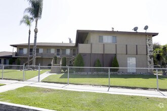 Building Photo - 9382 Cellini Ave.