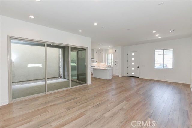 Building Photo - 162 Pattern