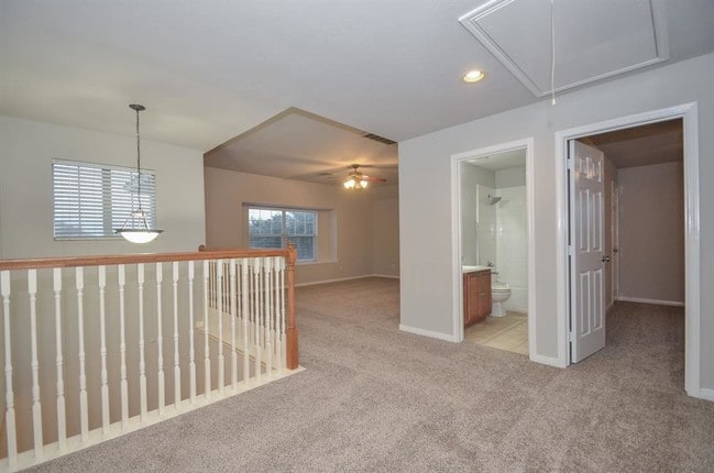 Building Photo - 4907 Trailing Clover Ct