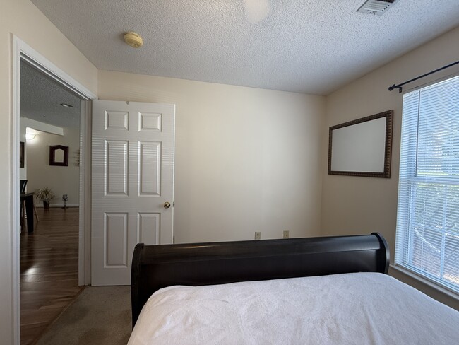 Building Photo - 1231 Ladys Island Dr