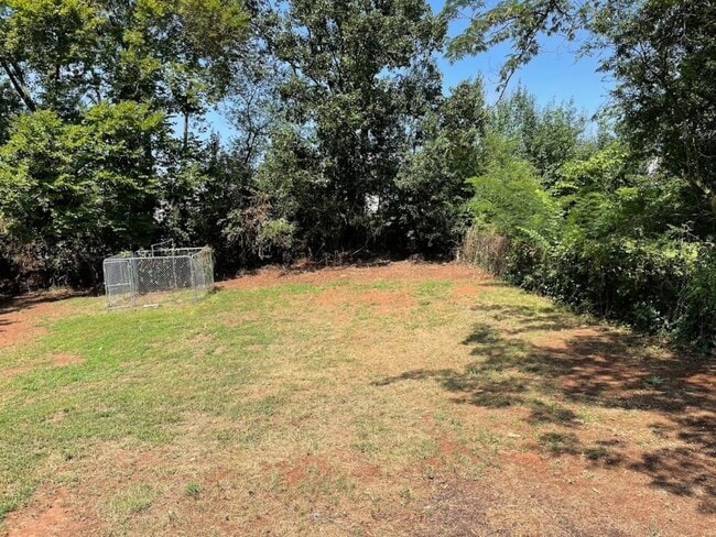 Building Photo - 10135 Port Royal Ct