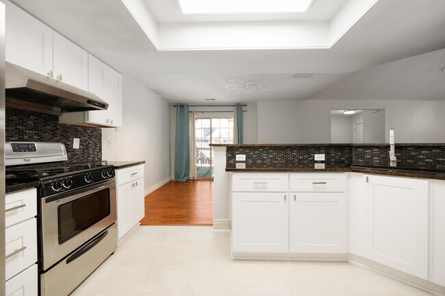 Building Photo - 3906 Sandstone Cir
