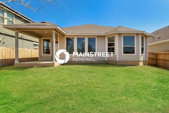 Building Photo - 3 Bedroom Pet-Friendly Home in San Antonio, TX with Main Street Renewal