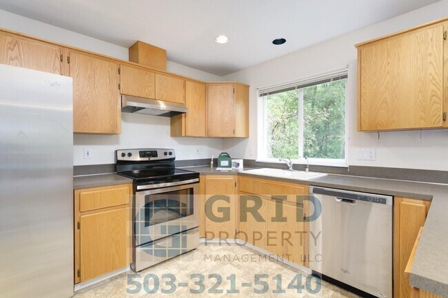 Building Photo - Spacious 4 Bedroom Home in Beaverton On Quiet Cul-De-Sac