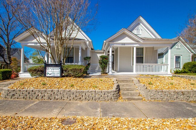Building Photo - 2 Bed 1 Bath in Downtown Little Rock, AR