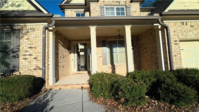 Building Photo - 3361 Lake McGinnis Dr