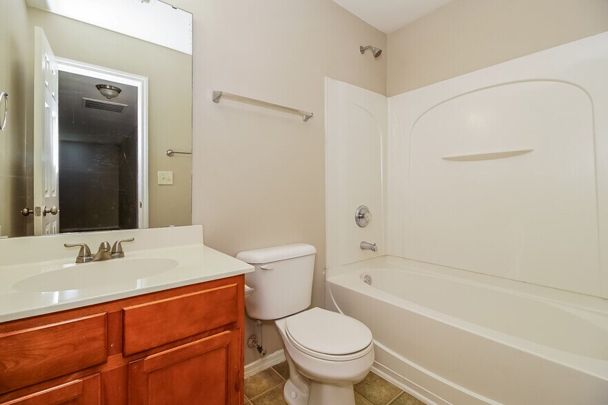 Building Photo - 4506 Carnfeld Ln