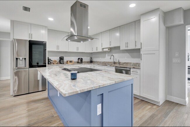 Building Photo - 27553 Tierra Del Sol Ln