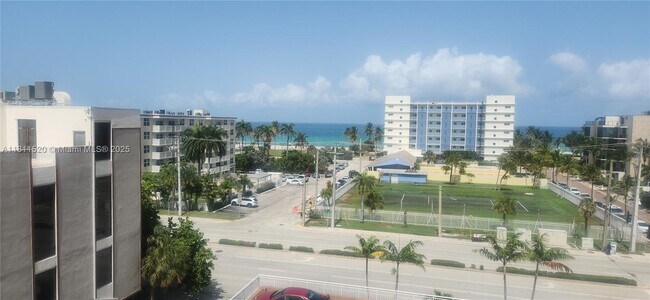Building Photo - 1600 S Ocean Dr