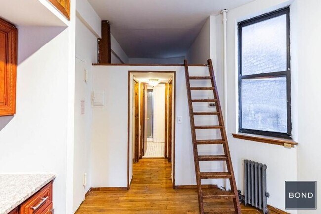 Building Photo - 0 bedroom in NEW YORK NY 10128