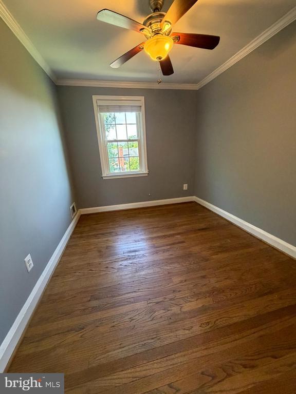 Building Photo - 1543 Cottage Ln