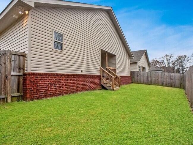 Building Photo - 9077 Cotton Field Cir
