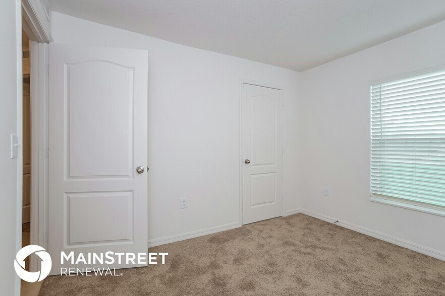 Building Photo - 1370 Brenway Dr