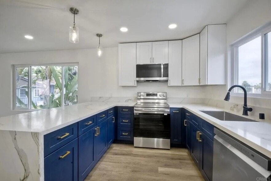 Building Photo - 162 Terracina Way