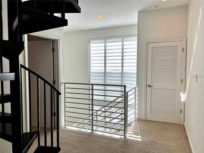 Building Photo - 350 S Osceola Ave