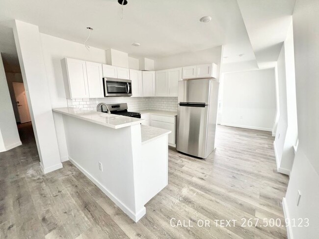 Building Photo - Beautiful Newly renovated 1BR unit in  Gre...