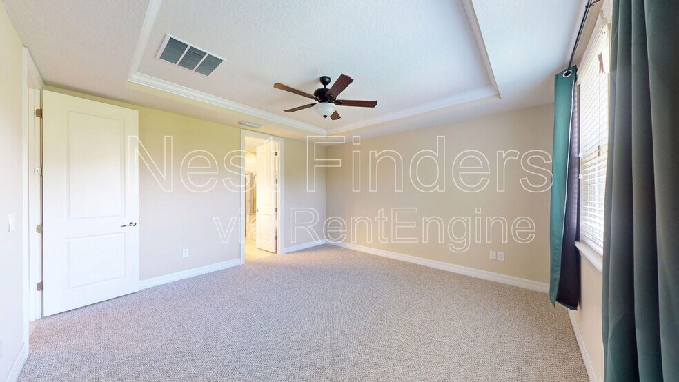 Building Photo - 29 Lakefront Ln