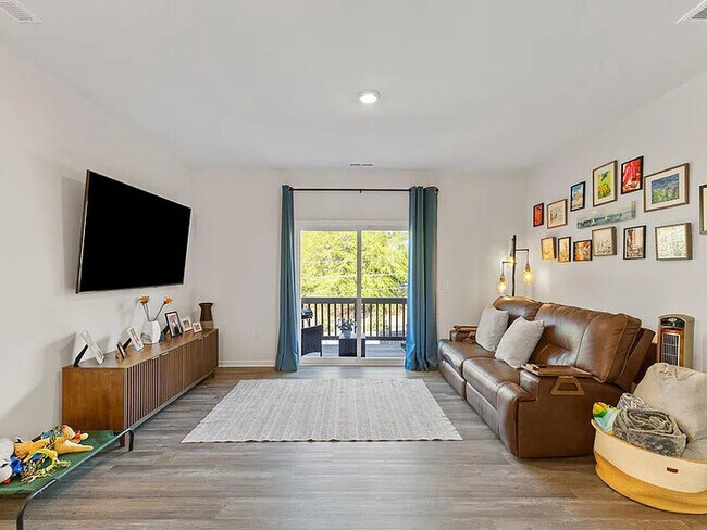 Building Photo - Build Equity Like a Homeowner – Lease to Own