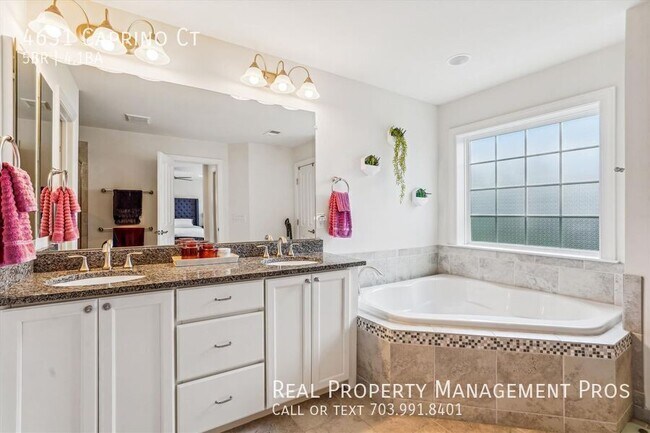 Building Photo - 4631 Caprino Ct