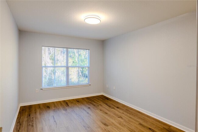 Building Photo - 8208 Downpatrick Ct