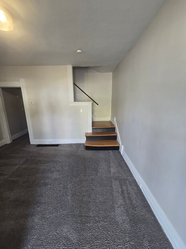 Building Photo - 41 N Guilford Ave
