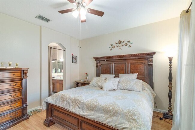 Building Photo - 763 Star Pointe Dr