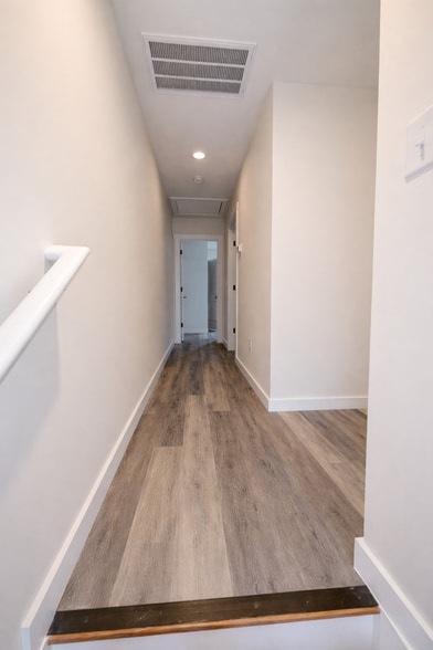 Hallway - 885 W 25th St