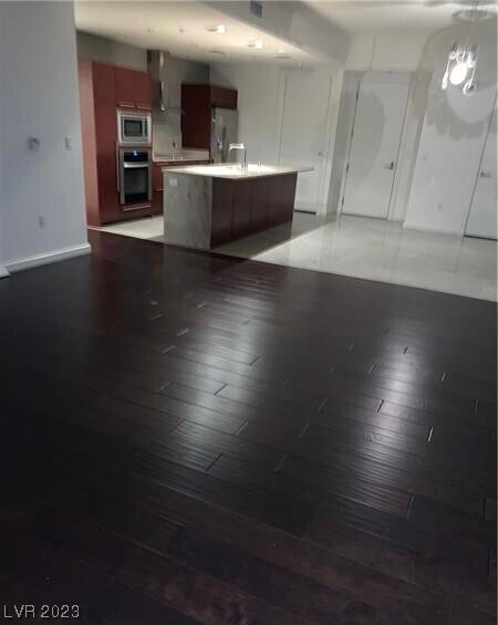 Building Photo - 4471 Dean Martin Dr