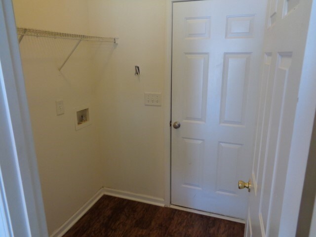 Building Photo - 4305 Windale Dr NW