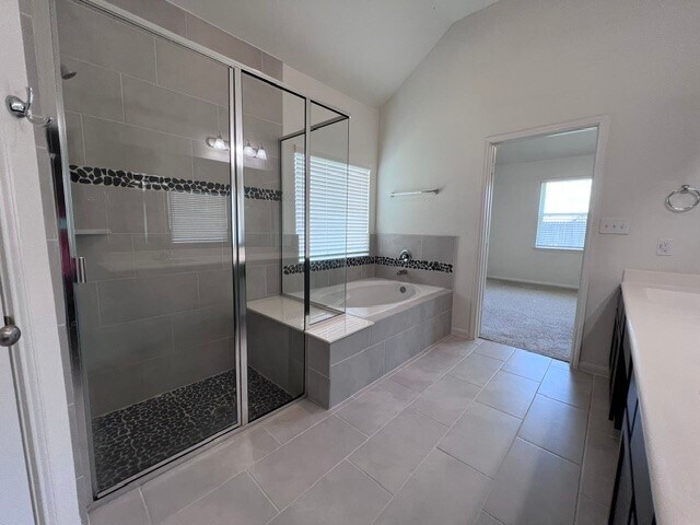 Building Photo - 14147 Little River Dr
