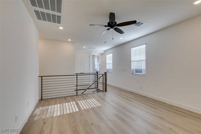 Building Photo - 568 Clover Bar Ln