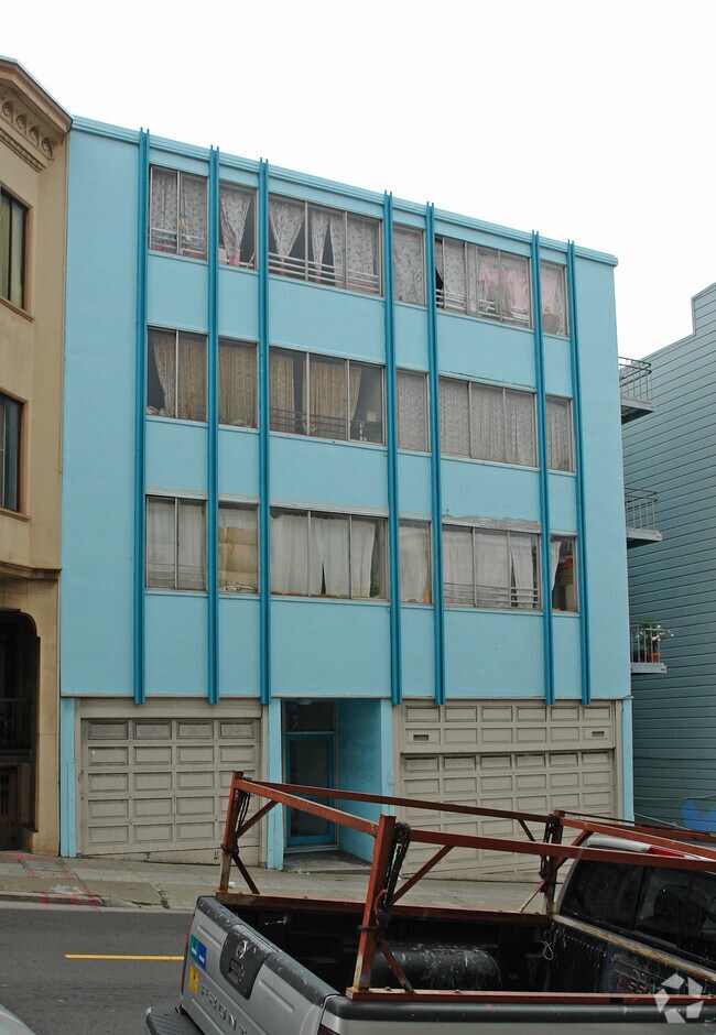 Primary Photo - 930 Pacific Ave