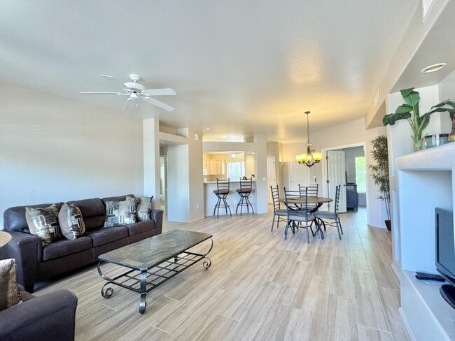 Building Photo - 655 W Vistoso Highlands Dr