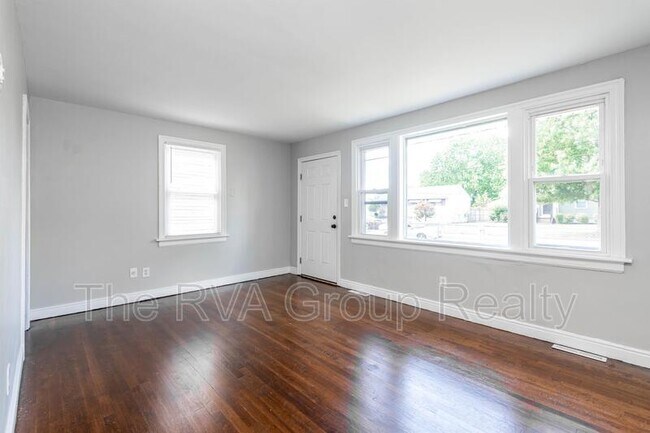 Building Photo - 1407 N 32nd St