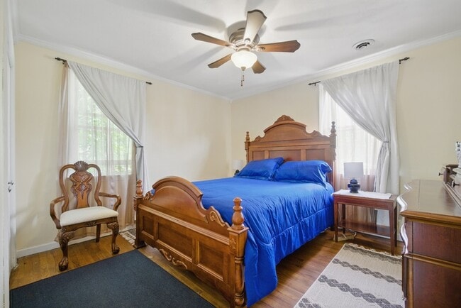 Building Photo - 8559 Old Ocean View Rd