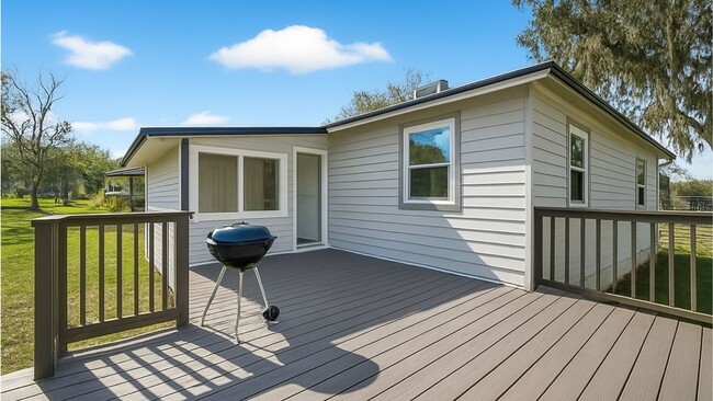 Building Photo - 29927 County Rd 25