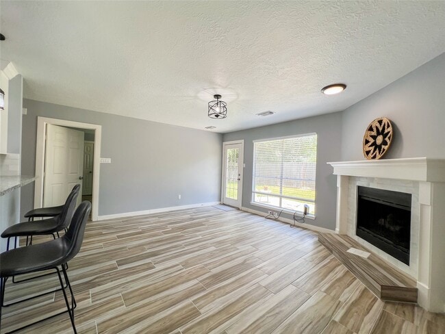 Building Photo - 1035 Wentworth Dr