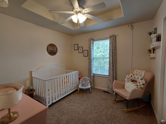 Building Photo - 21079 Hideaway Ln