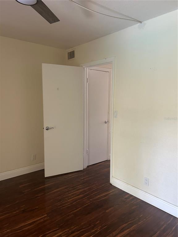 Building Photo - 1231 SE 1st St