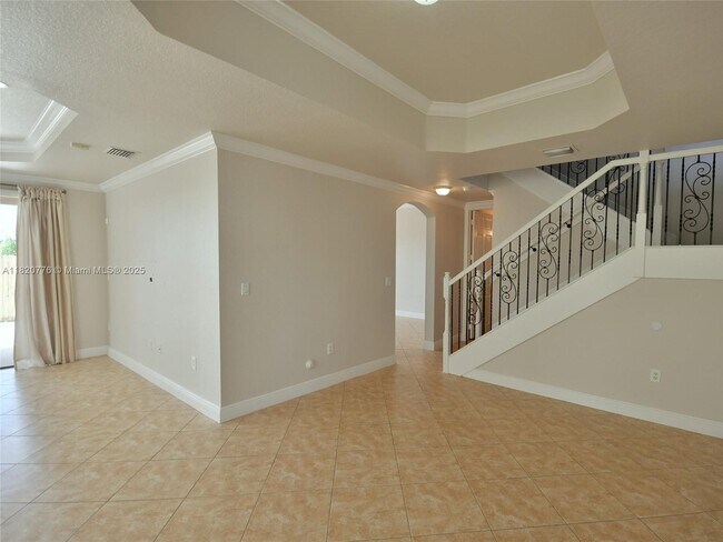 Building Photo - 8940 SW 228th Ln