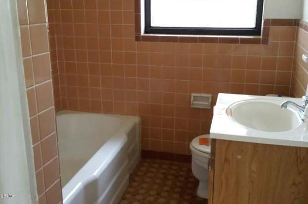 Building Photo - 6371 Sauterne Dr