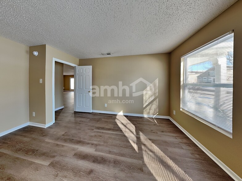 Building Photo - 14345 Banister Dr