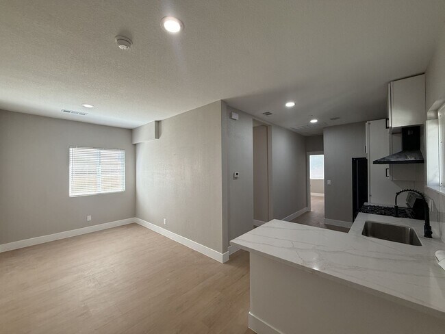 Building Photo - Lancaster Remodeled 3 bedroom ADU - Available Now!
