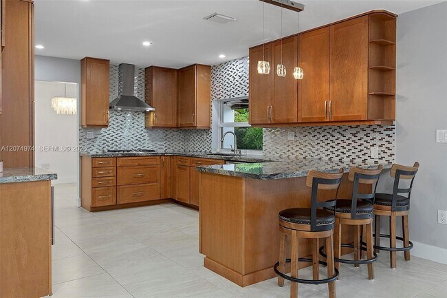 Building Photo - 6304 SW 93rd Pl