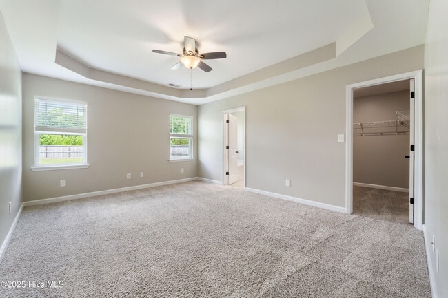 Building Photo - 695 Aria Ln